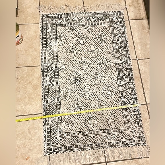 Allen & Roth Accent Rug 2 x 3 New With Tag Model 219297 - Picture 1 of 5